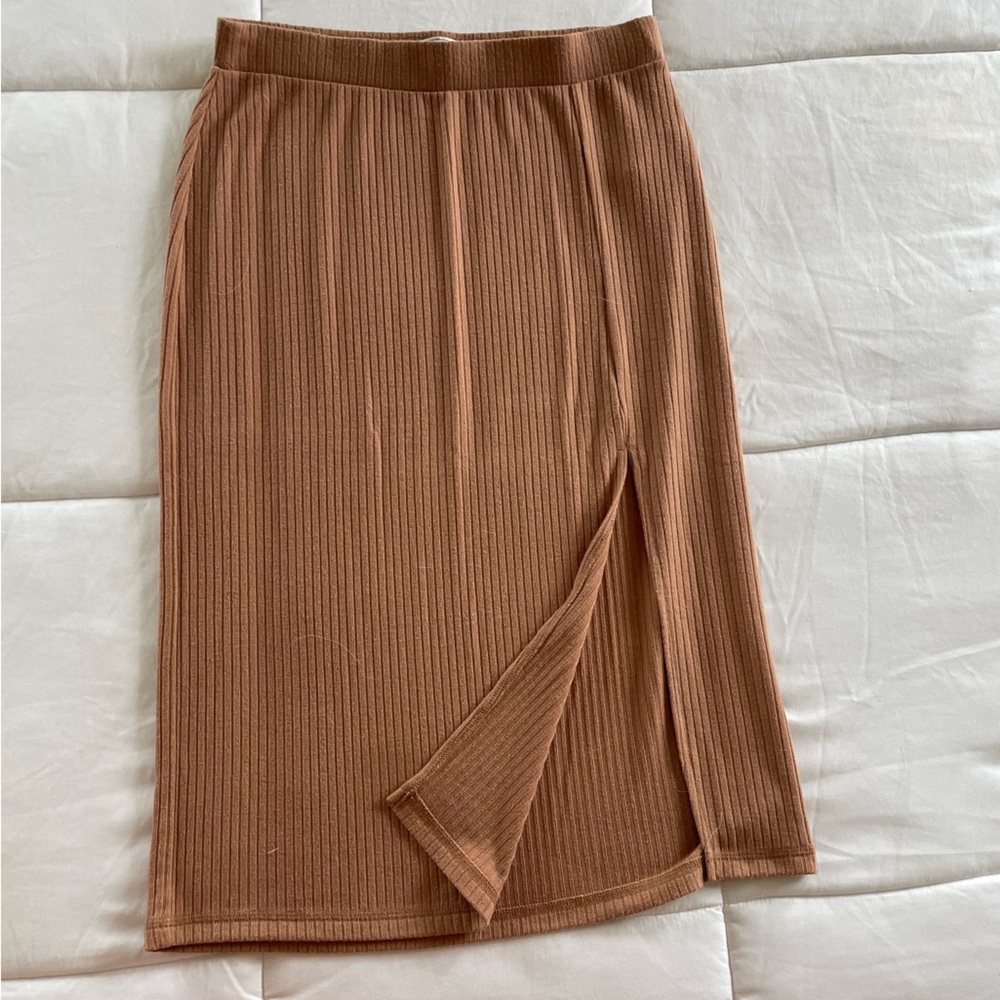 Abercrombie & Fitch Tan Stretch MIDI Skirt size Medium